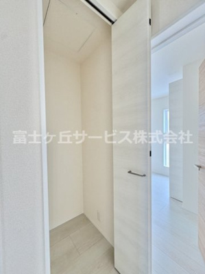 【収納】 | 豊川市東豊町2丁目 59期 新築一戸建て | こまごまとしたものを収納できそうですね