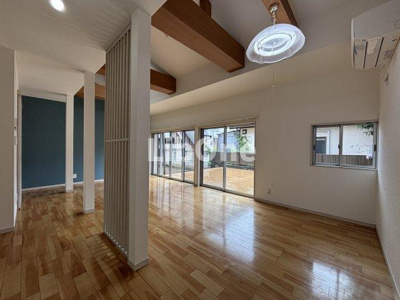 【居間・リビング】 | 市川新田戸建