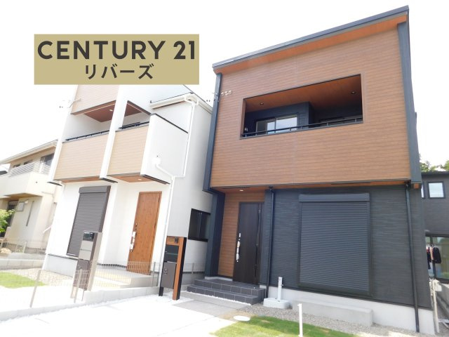 清須市上条２丁目の新築一戸建の外観|☆２号棟☆　　新価格！！いつでも見学できます♪（お問合せ当日、平日、水曜、夜間でもＯＫ）　南向き♪　駐車並列２台ＯＫ　長期優良住宅・制震ダンパー搭載！　収納棚＋カウンター付き小上がりワークスペース！