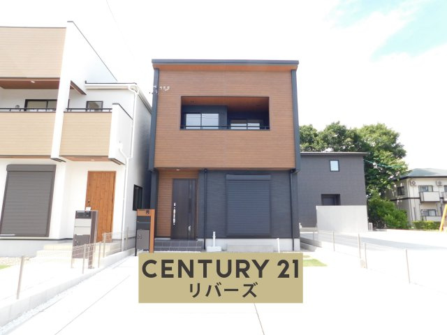 清須市上条２丁目の新築一戸建の前面道路含む現地写真|☆２号棟☆　　新価格！！いつでも見学できます♪（お問合せ当日、平日、水曜、夜間でもＯＫ）　南向き♪　駐車並列２台ＯＫ　長期優良住宅・制震ダンパー搭載！　収納棚＋カウンター付き小上がりワークスペース！