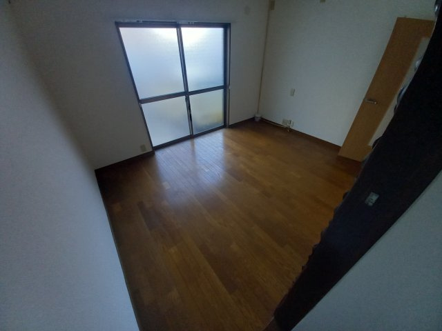 【洋室】 | 高槻市赤大路町　貸家