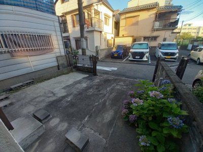 【駐車場】 | 高槻市赤大路町　貸家