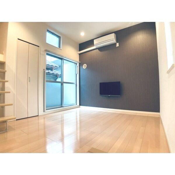 K&K Dream 今池　名古屋市賃貸　仲介手数料無料の居間・リビング