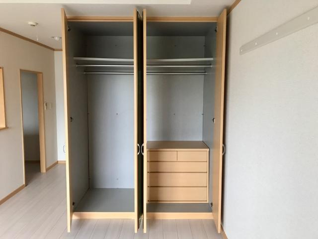 グランヴィレッジＳの収納|クローゼット