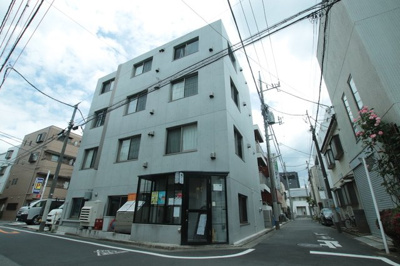 ★「調布」駅徒歩４分・買物に便利です★