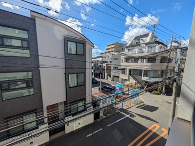 窓からの景色になります☆