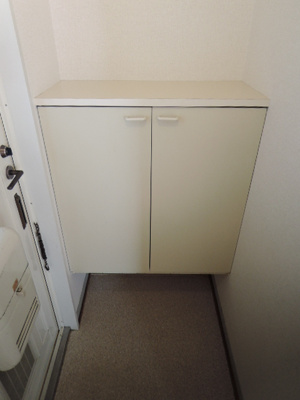 玄関　靴収納
