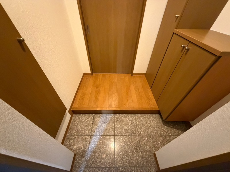 大田区千鳥１丁目の賃貸マンションの玄関|※別部屋参考写真
