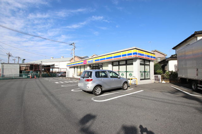 ミニストップ大和上草柳店まで500ｍ
