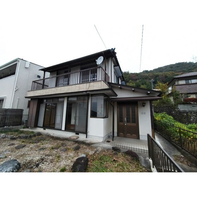 岐阜市長森本町１丁目の一戸建て