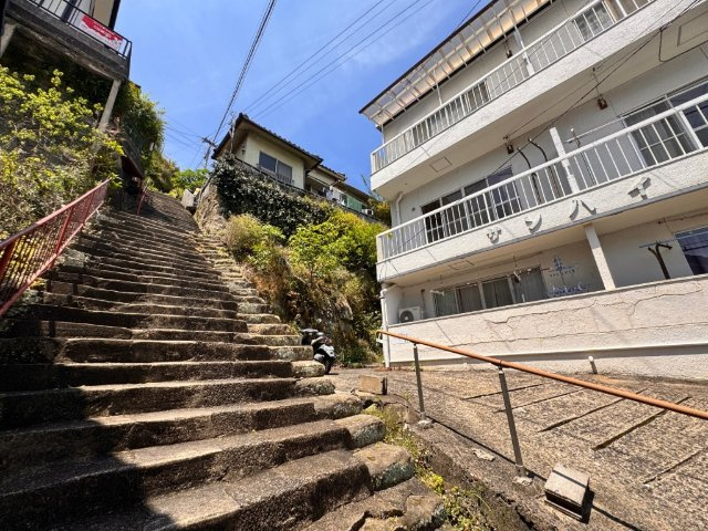 サンハイツのエントランス