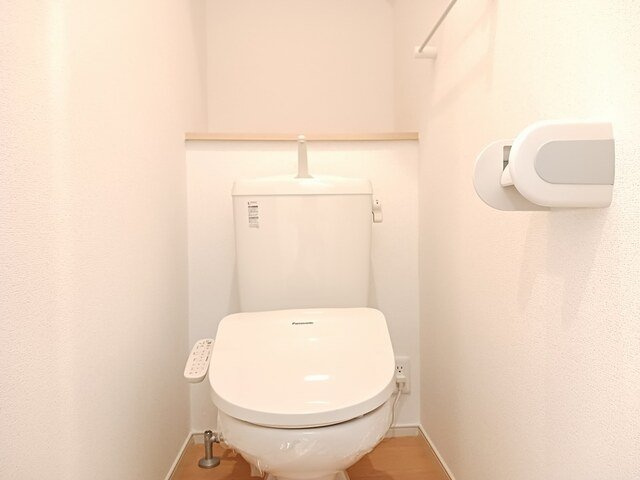 カーサ・フェリーチェのトイレ|ゆったりとした空間のトイレです
