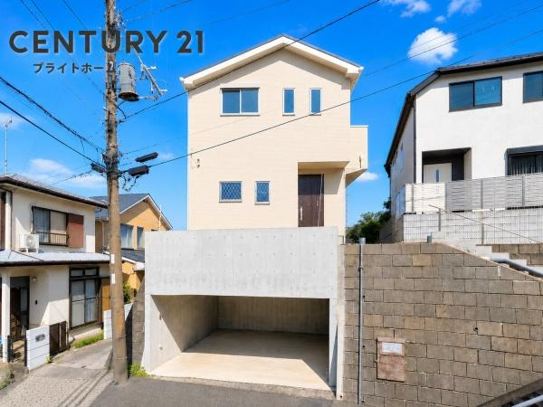 横浜市港北区新吉田東１丁目の新築一戸建の前面道路含む現地写真|陽当りの良さ、住環境を現地にてご確認下さい！
周辺環境も合わせてご案内させていただきます！