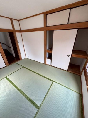 【和室】 | 越谷市大字恩間・戸建 | 2面採光になっていて明るく風通しの良い和室です。ゆっくり寛ぐのに最適な空間♪