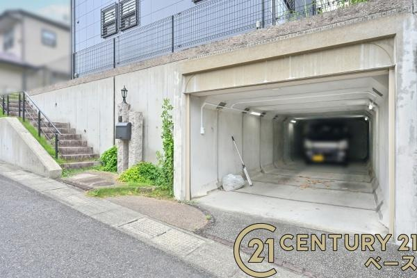 香芝市真美ケ丘７丁目　一戸建の駐車場|■現地撮影写真■