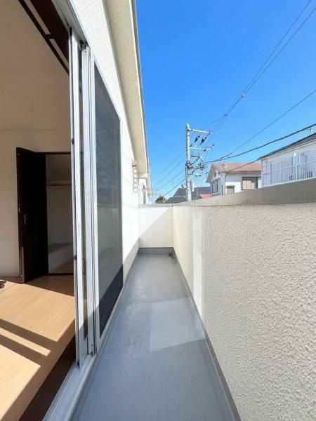 横浜市中区打越の中古一戸建のバルコニー