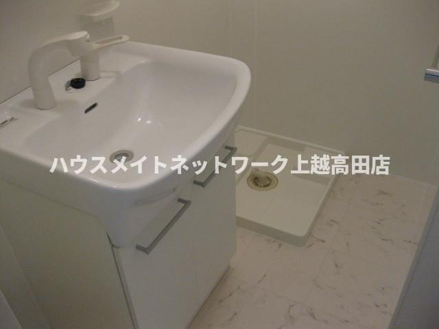 ベルセレーノの洗面所|洗髪洗面化粧台・洗濯機置場
