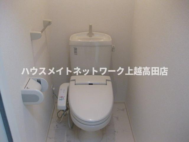 ベルセレーノのトイレ|温水洗浄暖房便座