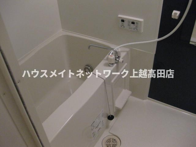 ベルセレーノの浴室|追焚機能付