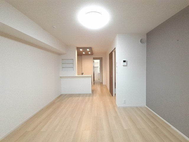 富山市北代のアパートの内装