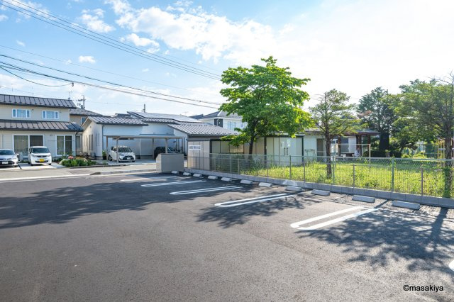 ソラティオの駐車場