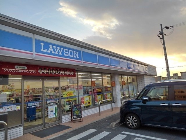 Ｓｅｒｅｎａの周辺|ローソン堺菱木2丁店まで800m