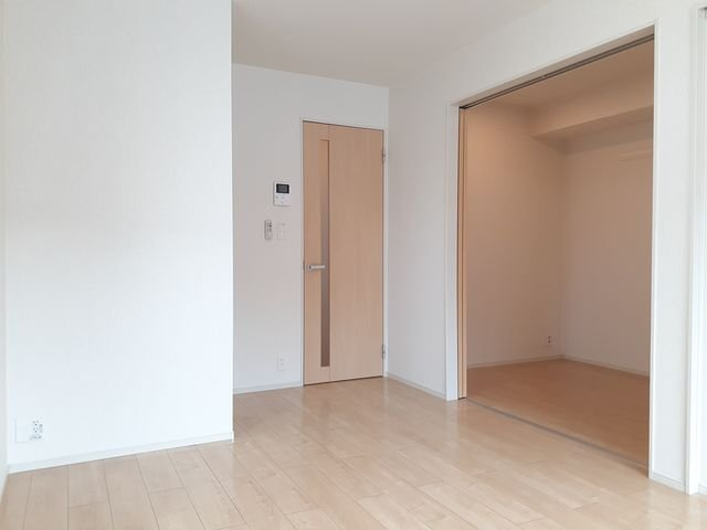 ラフレシールＢの内装|きれいな内装です