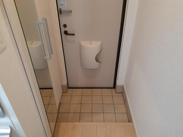 ラフレシールＢの玄関|落ち着いた玄関です