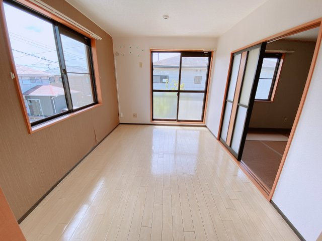 ゴールドハイツＣ棟の内装|別部屋同間取りのお写真となります。参考にご覧くださいませ。別部屋反転間取のお写真になります。参考にご覧くださいませ。