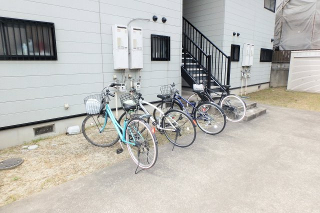 ゴールドハイツＣ棟のその他共用部分|別部屋同間取りのお写真となります。参考にご覧くださいませ。別部屋反転間取のお写真になります。参考にご覧くださいませ。