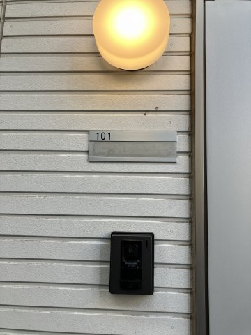 セレーノ井土ヶ谷のセキュリティ|退去前につき別のお部屋の写真です。