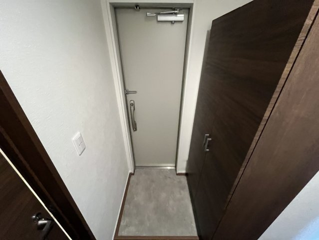 Keyビレッジ東鳴尾の玄関