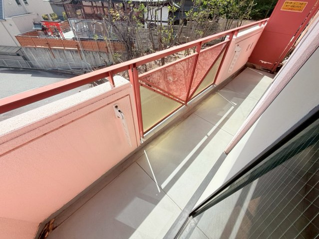 アーデンハウス菊谷のバルコニー