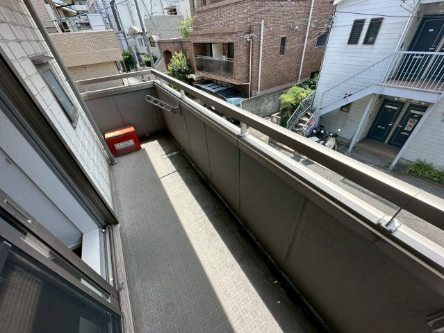 サテライト芦屋船戸町のバルコニー