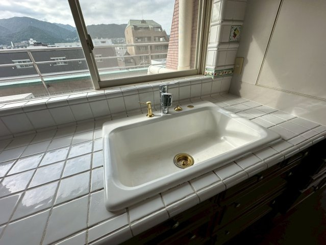 イルシオンド芦屋の洗面所