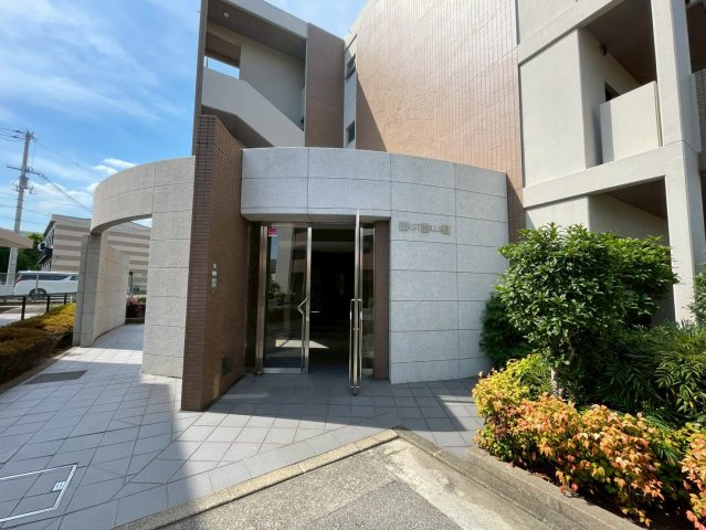 ウエストヒルズⅠのエントランス