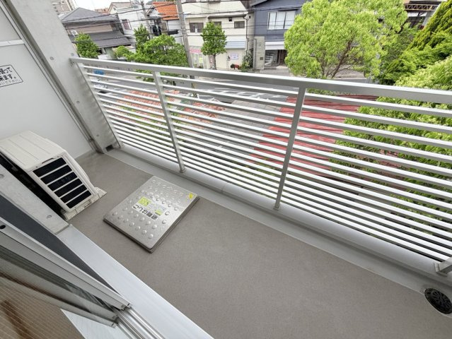 レジディア甲東園のバルコニー