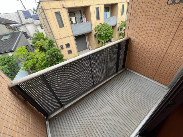 シャーメゾン北夙川B棟のバルコニー