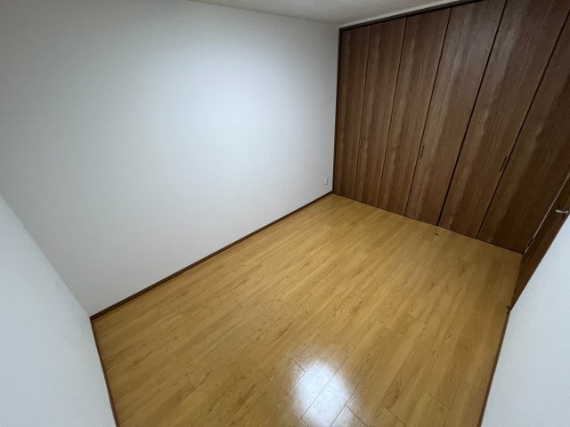 竹園マンションの洋室