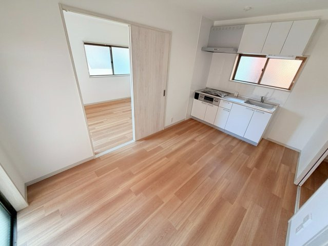 ハイツ室川1の内装