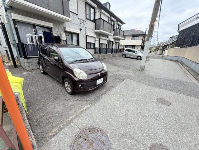 ピュールヴィサージュの駐車場