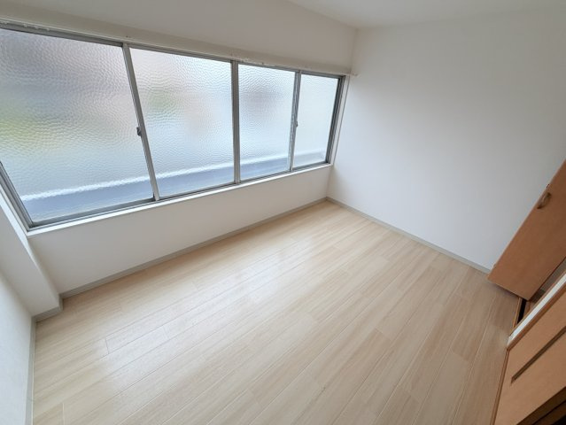 藤本マンションの居間・リビング