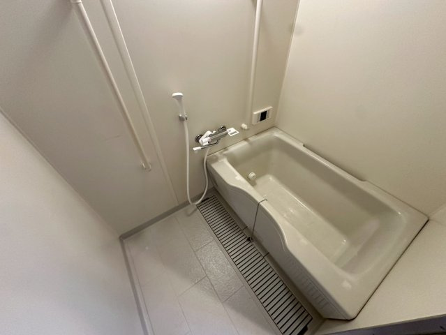 メゾン東山の浴室
