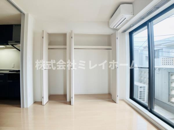 WELL House 東大井の収納|同建物内、別のお部屋の参考写真になります。