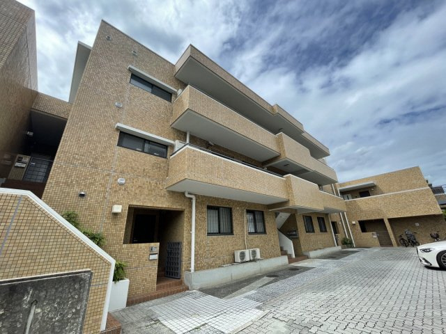 サミット夙川