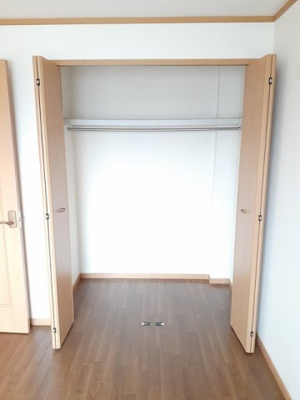 【収納】 | サニースクエア | こまごまとしたものを収納できそうですね