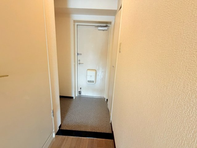 フローラ上ヶ原の玄関