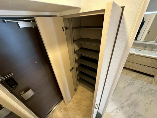 プレジオ西宮北口の収納