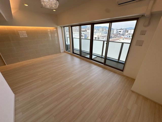 プレジオ西宮北口の居間・リビング