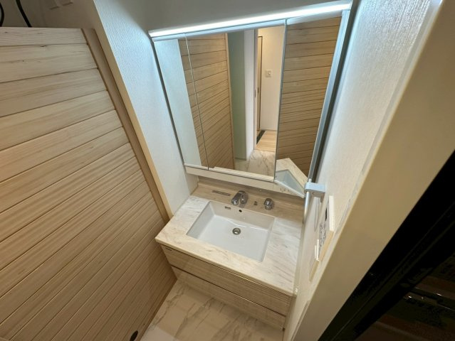 プレジオ西宮北口の洗面所